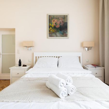 P&O Serviced Apartments Plac Konstytucji Varsovia Exterior foto