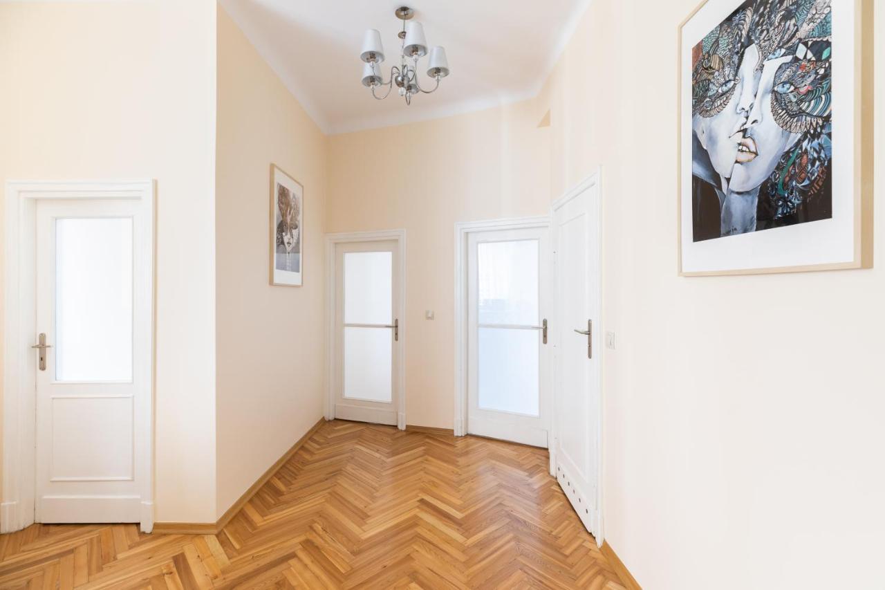 P&O Serviced Apartments Plac Konstytucji Varsovia Exterior foto