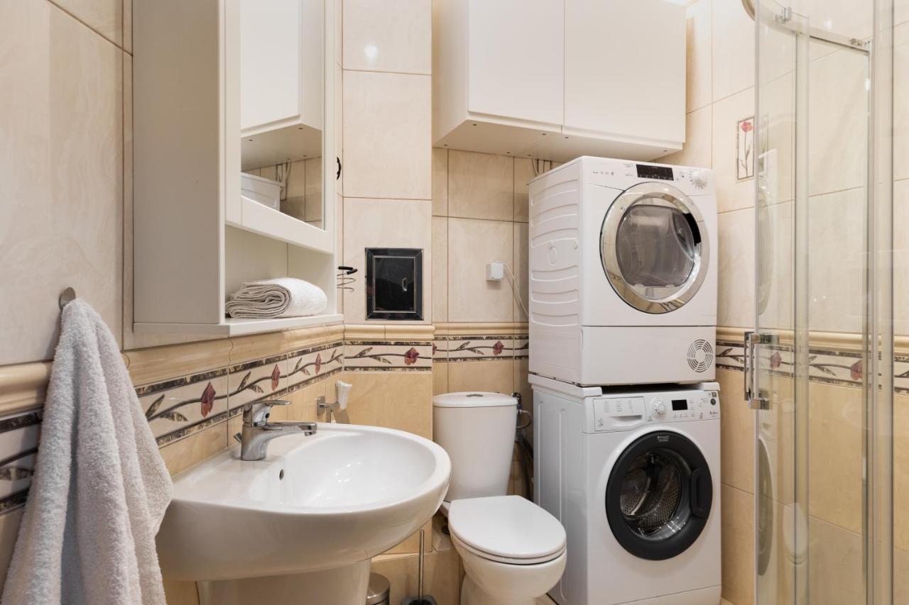 P&O Serviced Apartments Plac Konstytucji Varsovia Exterior foto