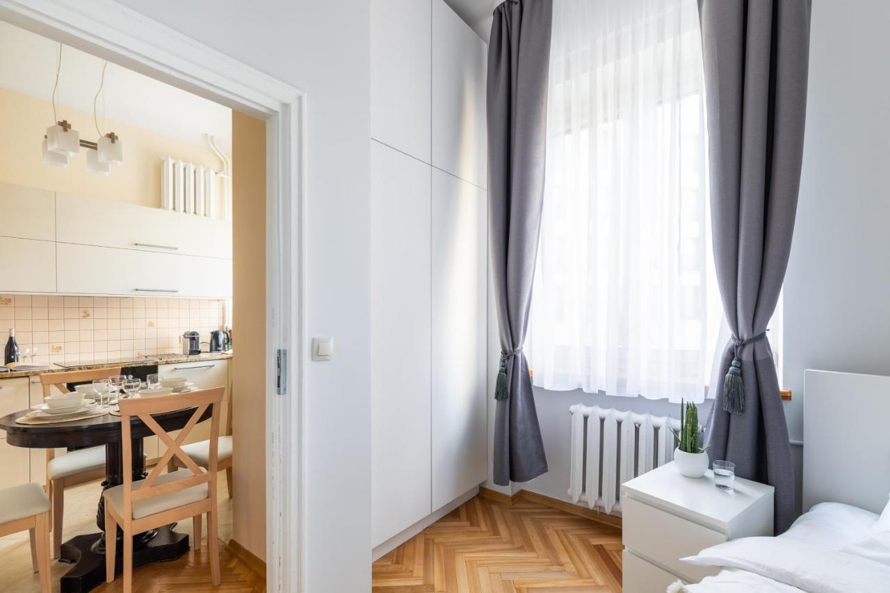 P&O Serviced Apartments Plac Konstytucji Varsovia Exterior foto